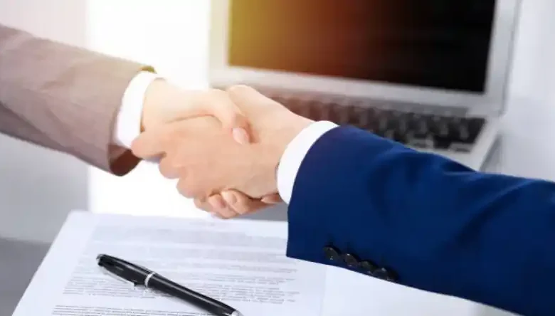 نمونه قرارداد همکاری بین شرکت و شخص